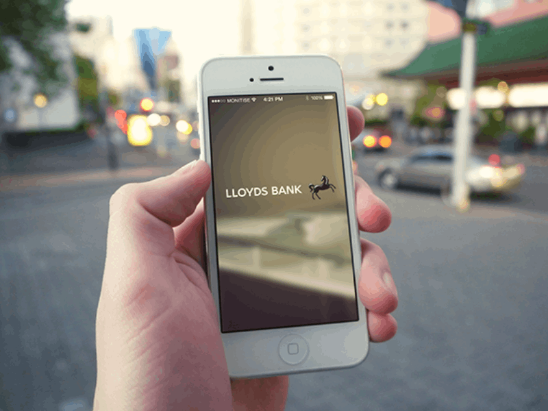 Learn How to Apply For a Lloyds Bank Credit Card Using the App